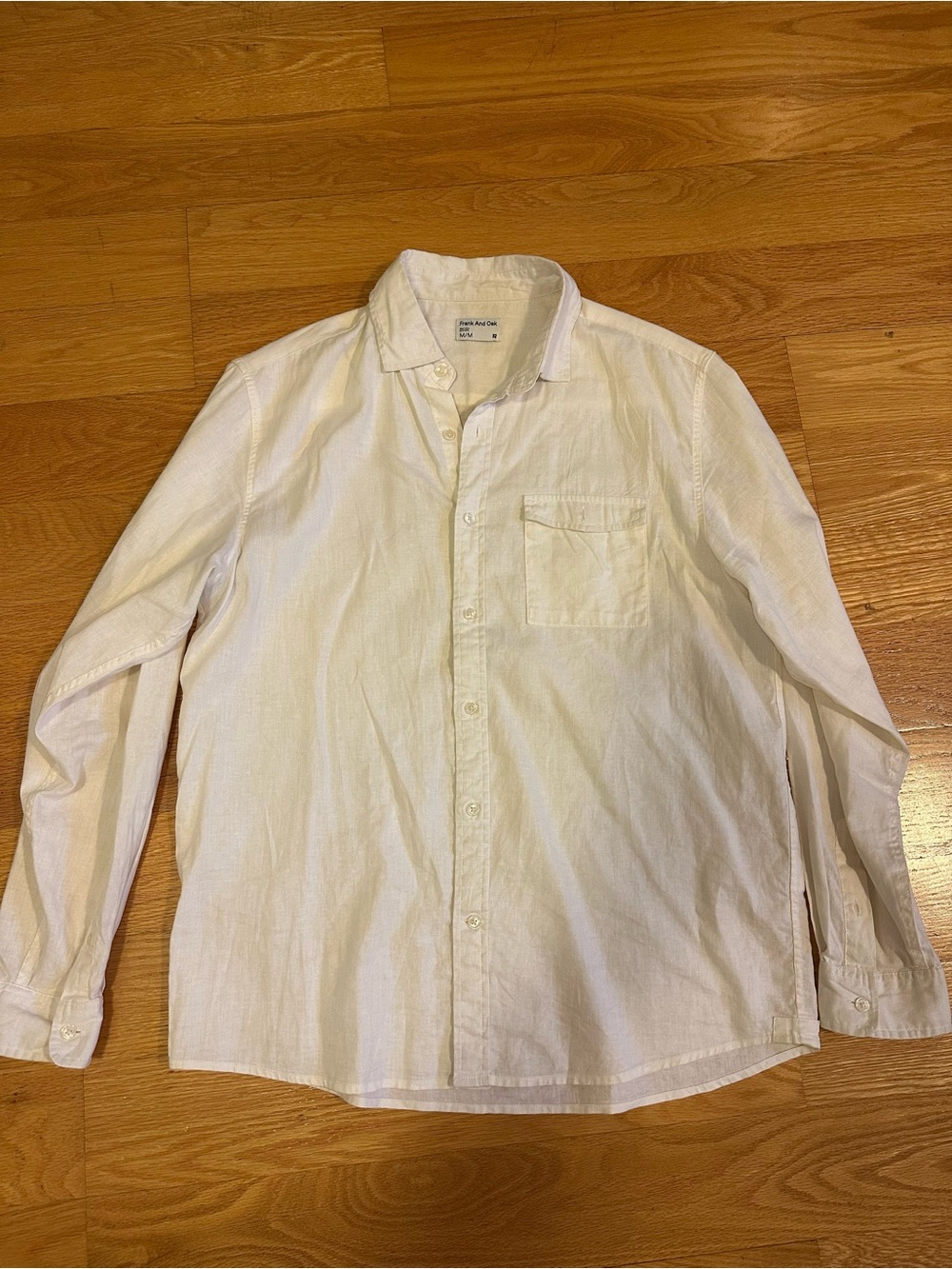 Men’s white button down size M